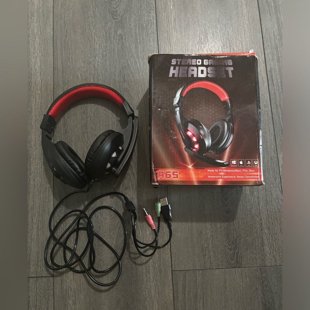 Stereo gaming headset